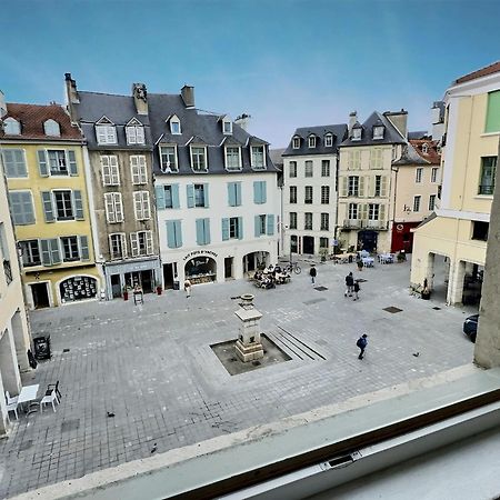 Wonderhost, Bois Et Pierre En Coeur De Ville Pau Zewnętrze zdjęcie