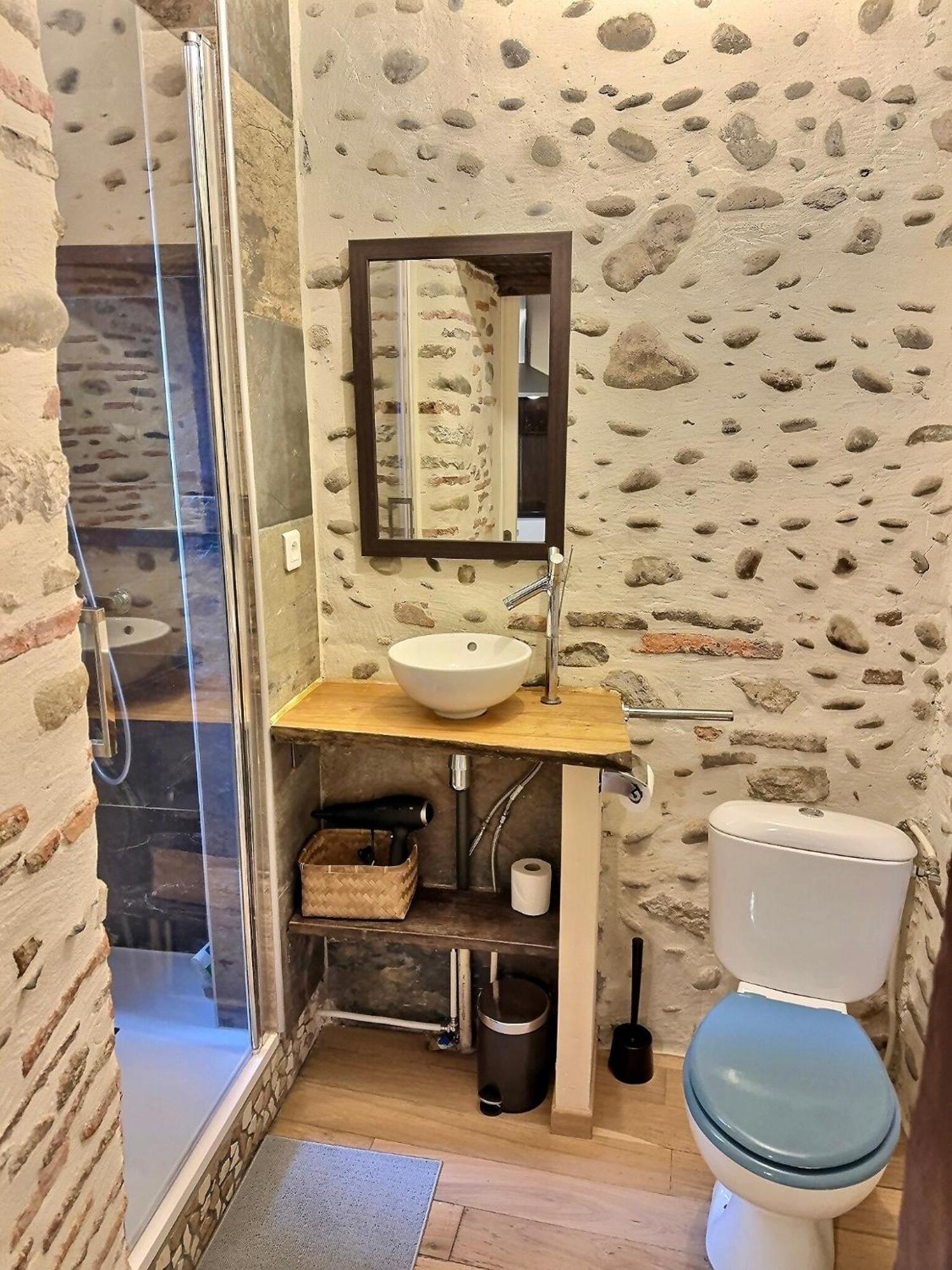 Wonderhost, Bois Et Pierre En Coeur De Ville Pau Zewnętrze zdjęcie